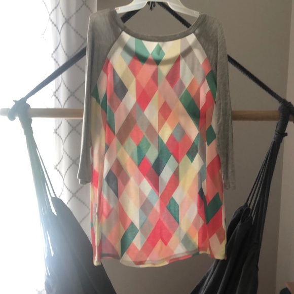 multi colored tunic - Picture 2 of 2